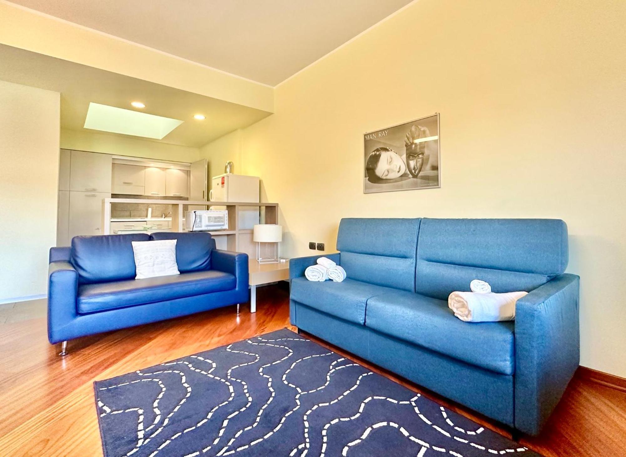 Hostdomus - Turin Rooftop Bagian luar foto